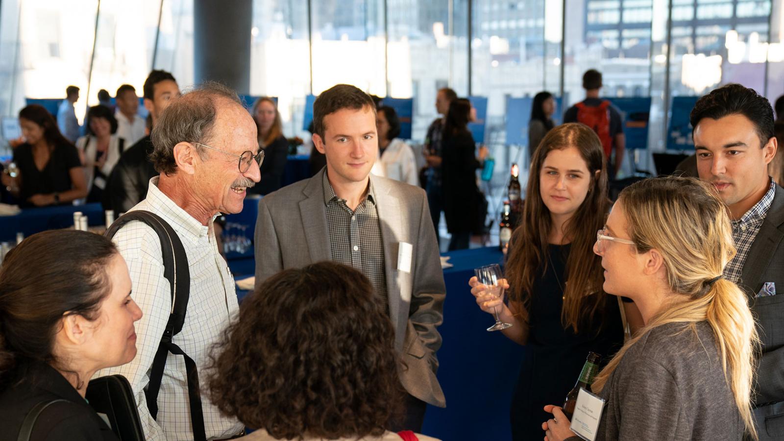Nobel Laureate Harold Varmus, MD, interacts with Columbia medical students.