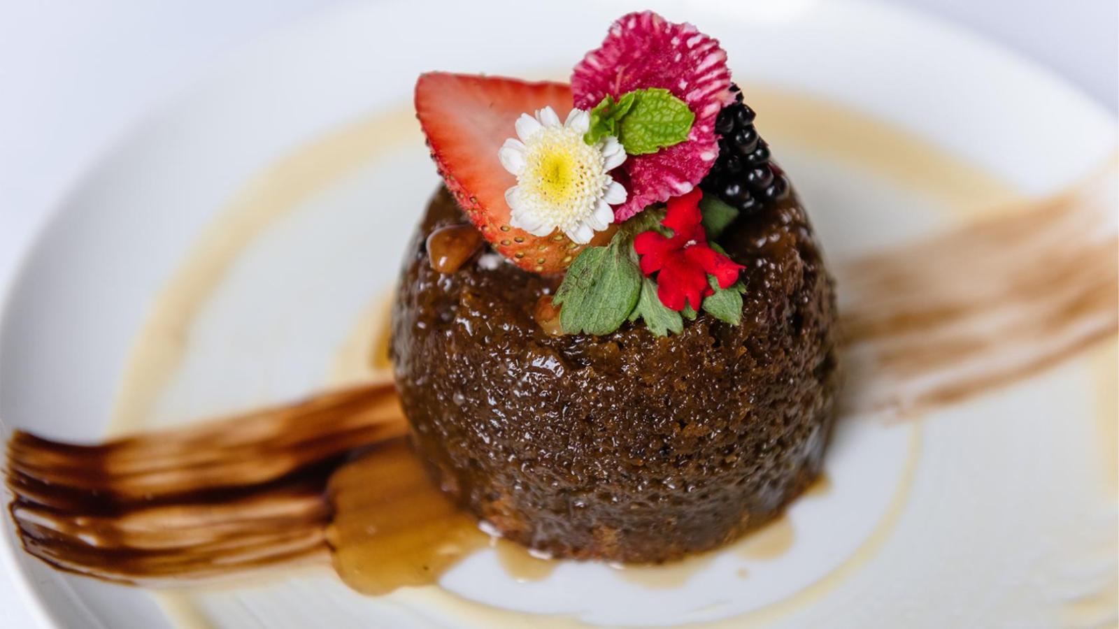 Butter toffee sticky pudding cake