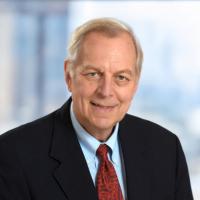 headshot of Dr. Kenneth Prager.