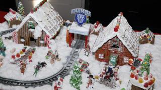 2nd Place, Classic Gingerbread House: 